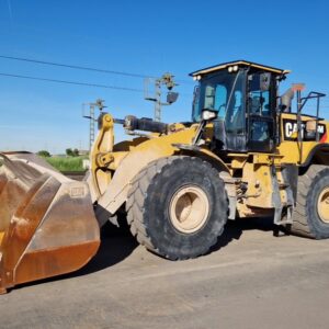 2015 CAT 966M